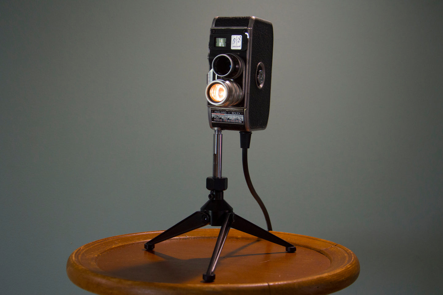 [Hors Série] Liseuse Super8 par Charlie Clouet